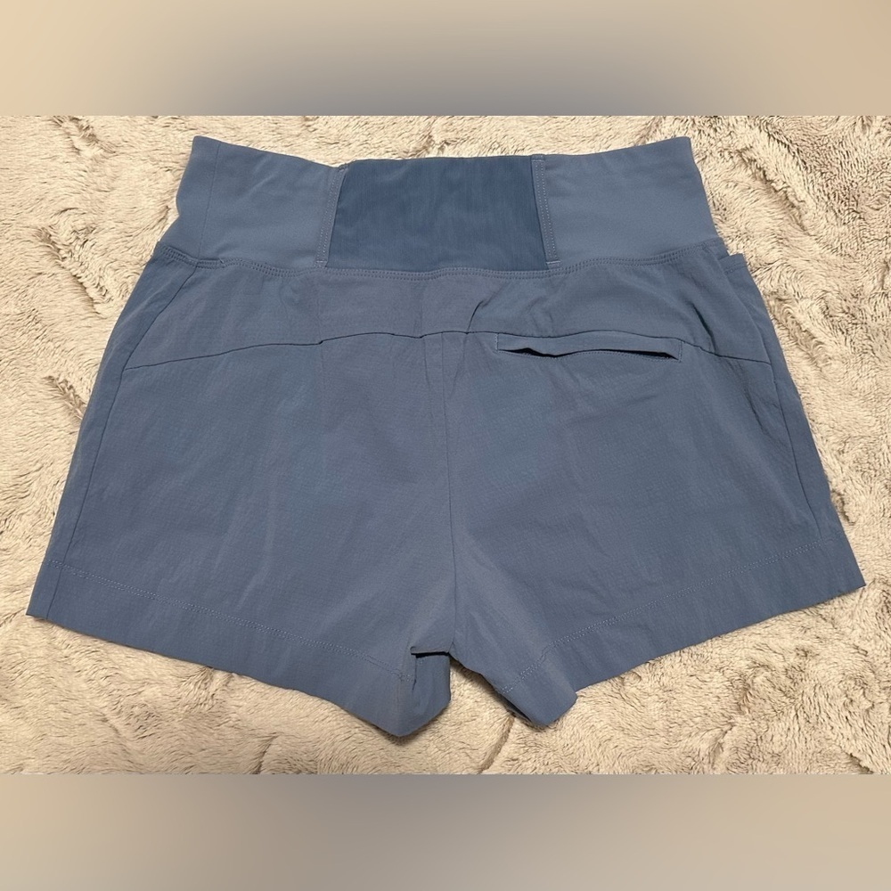 Athleta Trekkie North Shorts - Picture 12 of 13